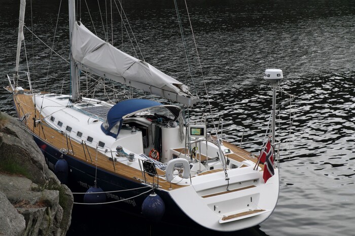 Ligger i Blindleia i nærheten av Lillesand  Diesel til motor trenges ikke